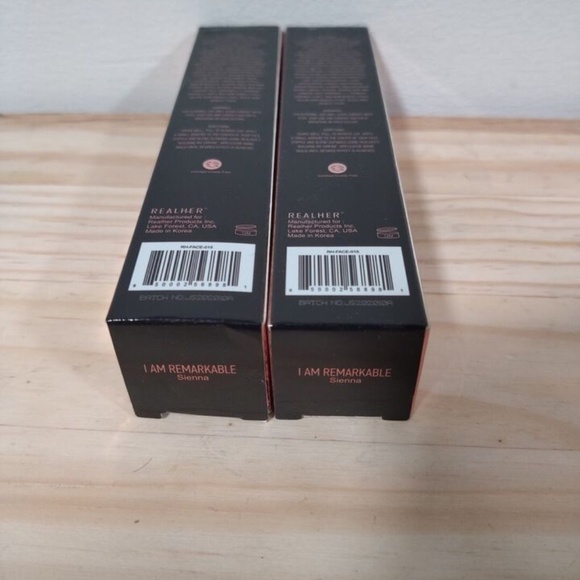 Realher foundation I am remarkable, sienna 1.2 oz x2 - Picture 3 of 3